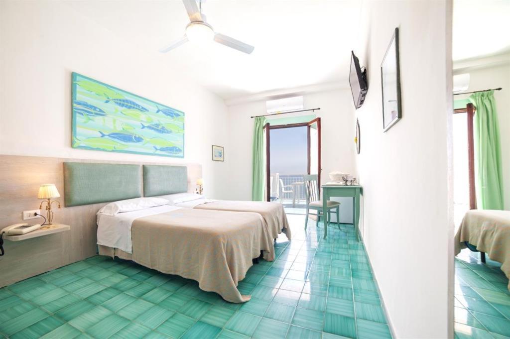 Hotel Casa Rosa Sea & Spa Sant'Angelo  外观 照片