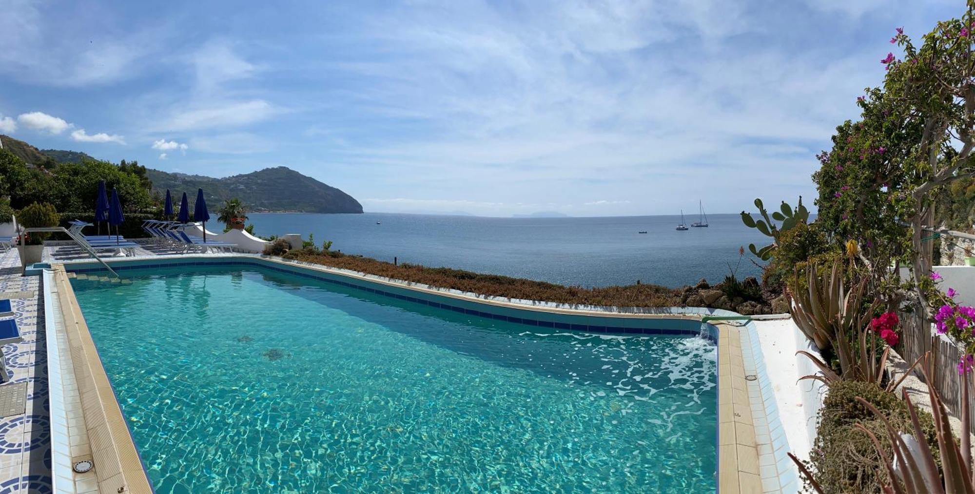 Hotel Casa Rosa Sea & Spa Sant'Angelo  外观 照片